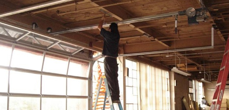 commercial garage door repair in Granada Hills